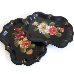 VTG set of 2 Hand-painted Toleware Card/Tip Trays